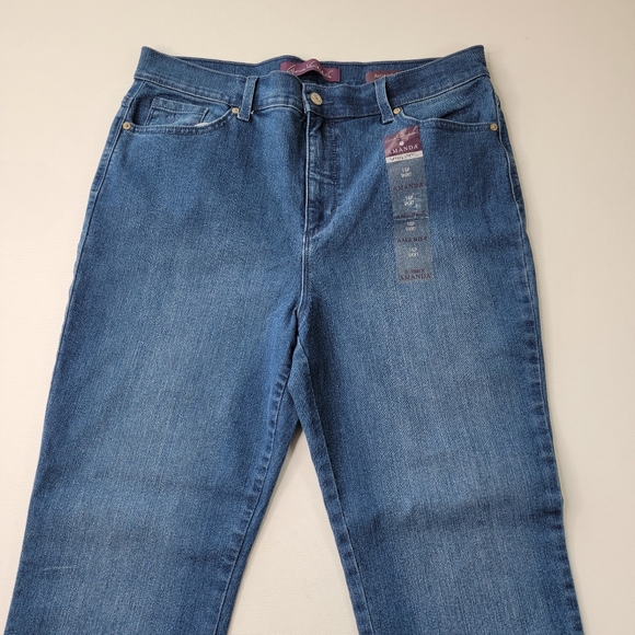 Gloria Vanderbilt Supreme Stretch Amanda Jeans Size 16 Petite - Picture 2 of 14